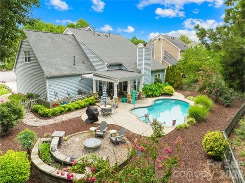 Photo of 1363 Yorkshire Place NW, Concord, NC 28027 (MLS # 4403904)