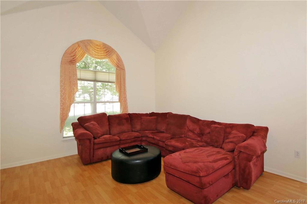 Harris Pointe - Residential