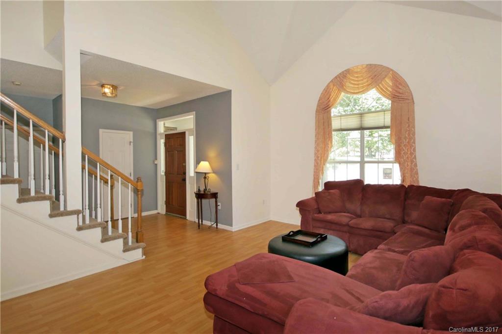 Harris Pointe - Residential