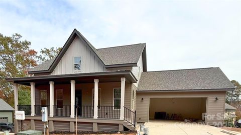 228 Cadence Circle Brevard NC 28712