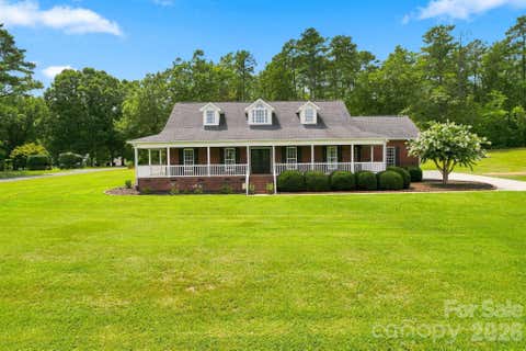 Photo of 1134 Oakwood Drive, Chester, SC 29706 (MLS # 4414941)