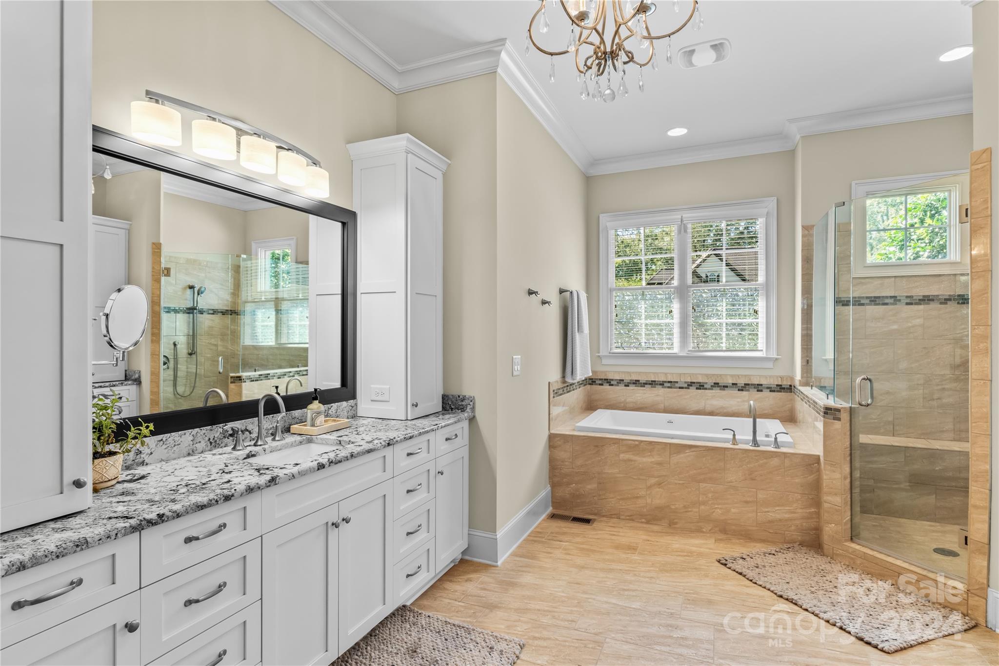 Victoria Lake - Residential