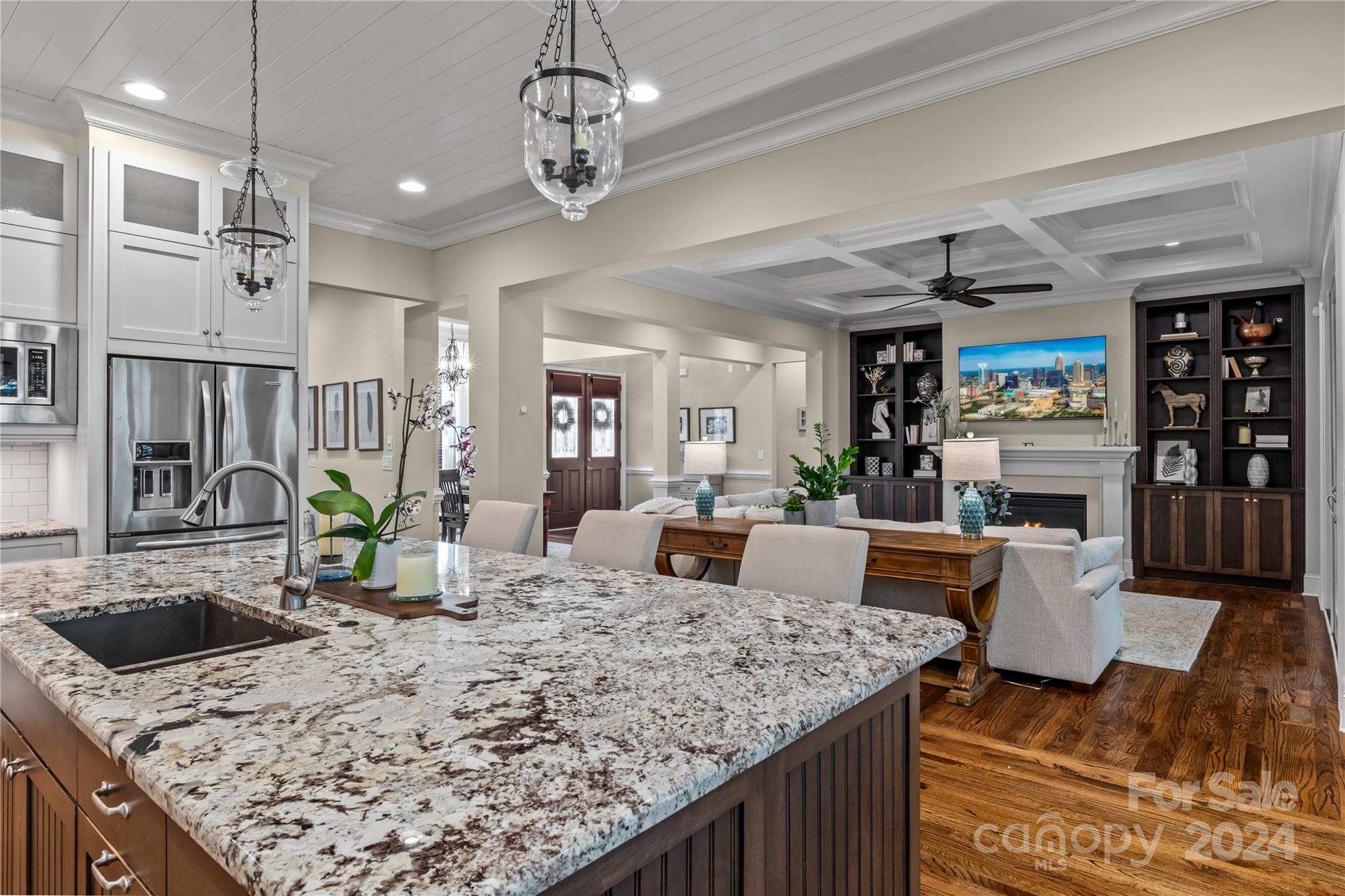 Victoria Lake - Residential