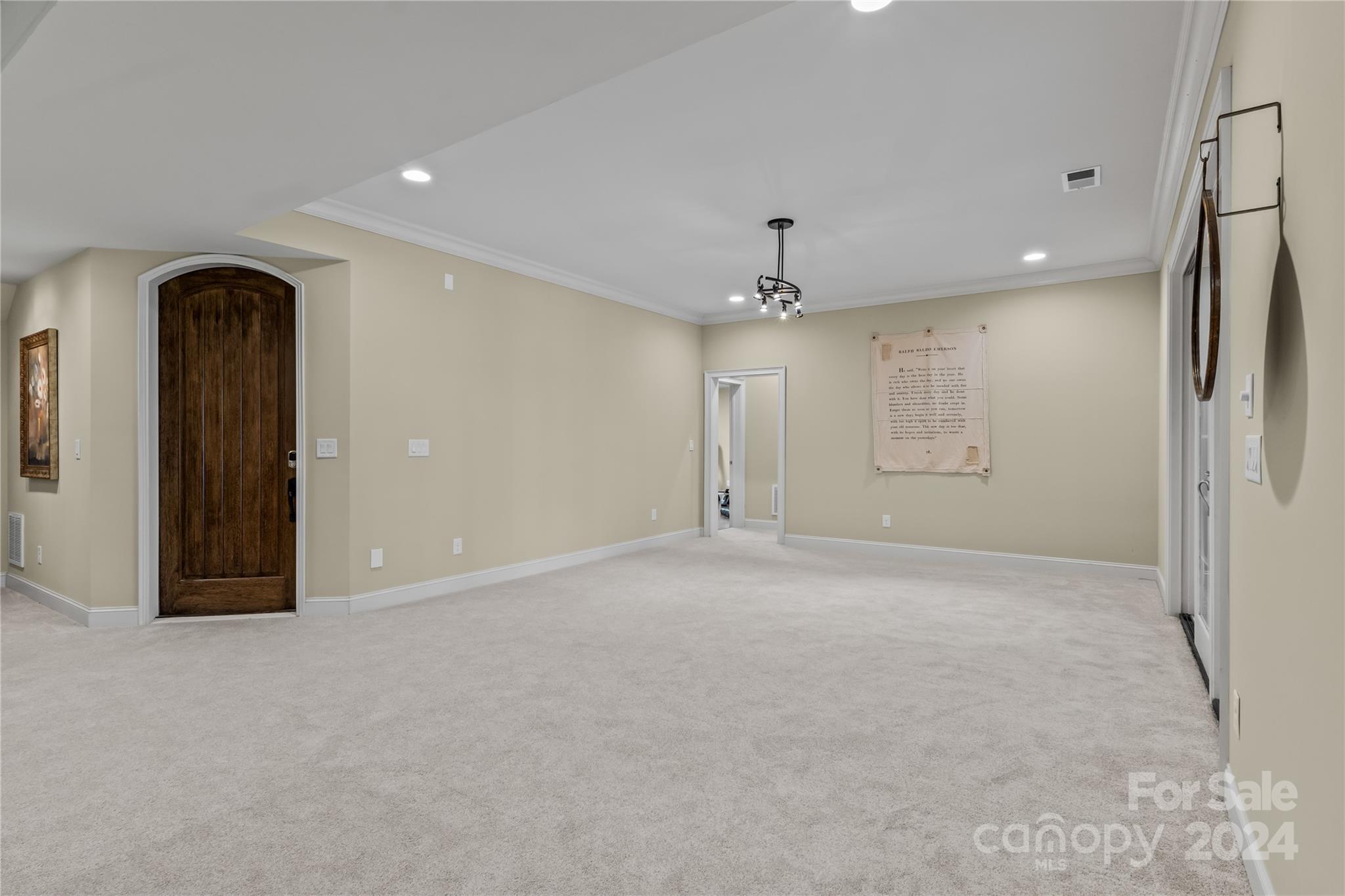 Victoria Lake - Residential