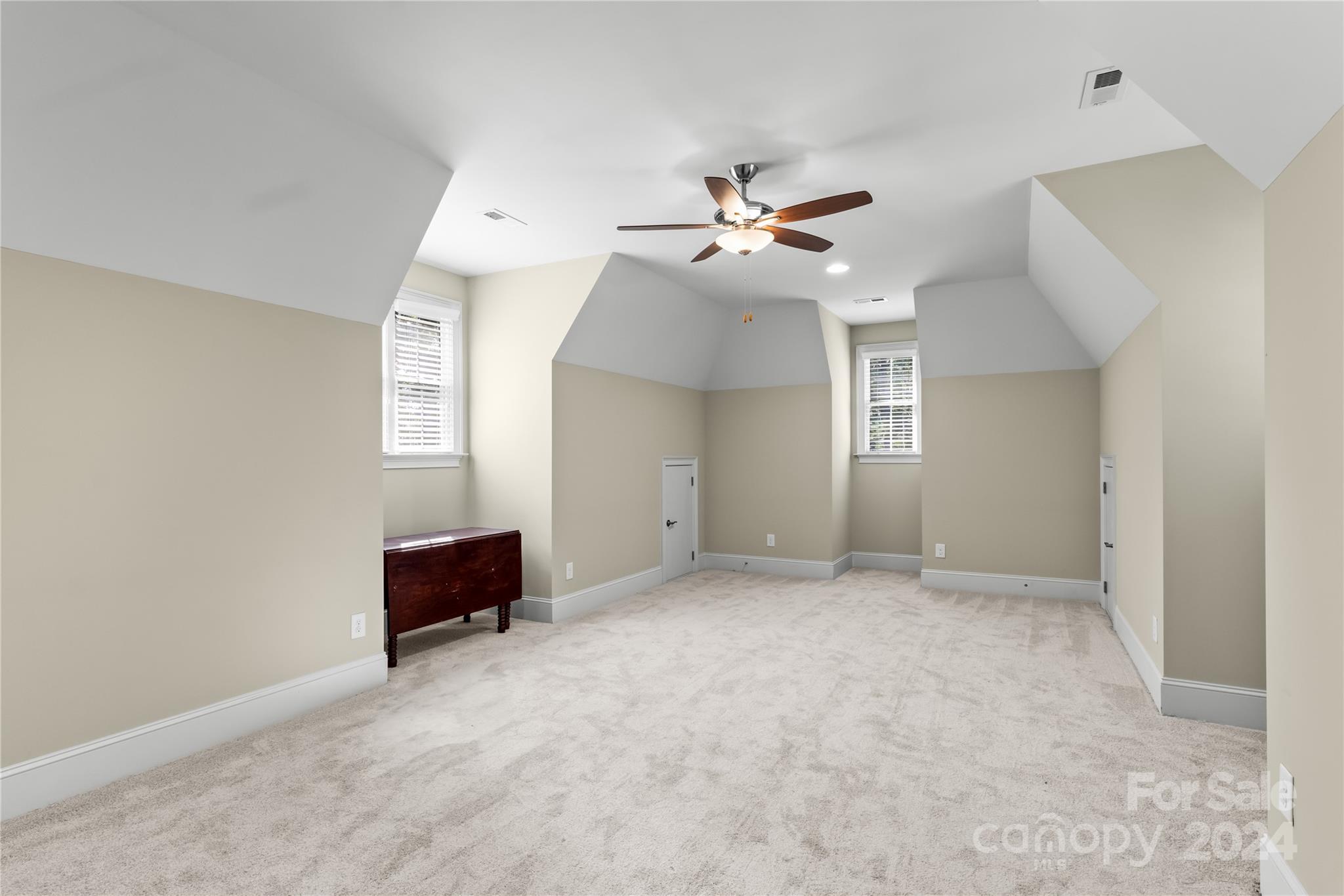 Victoria Lake - Residential