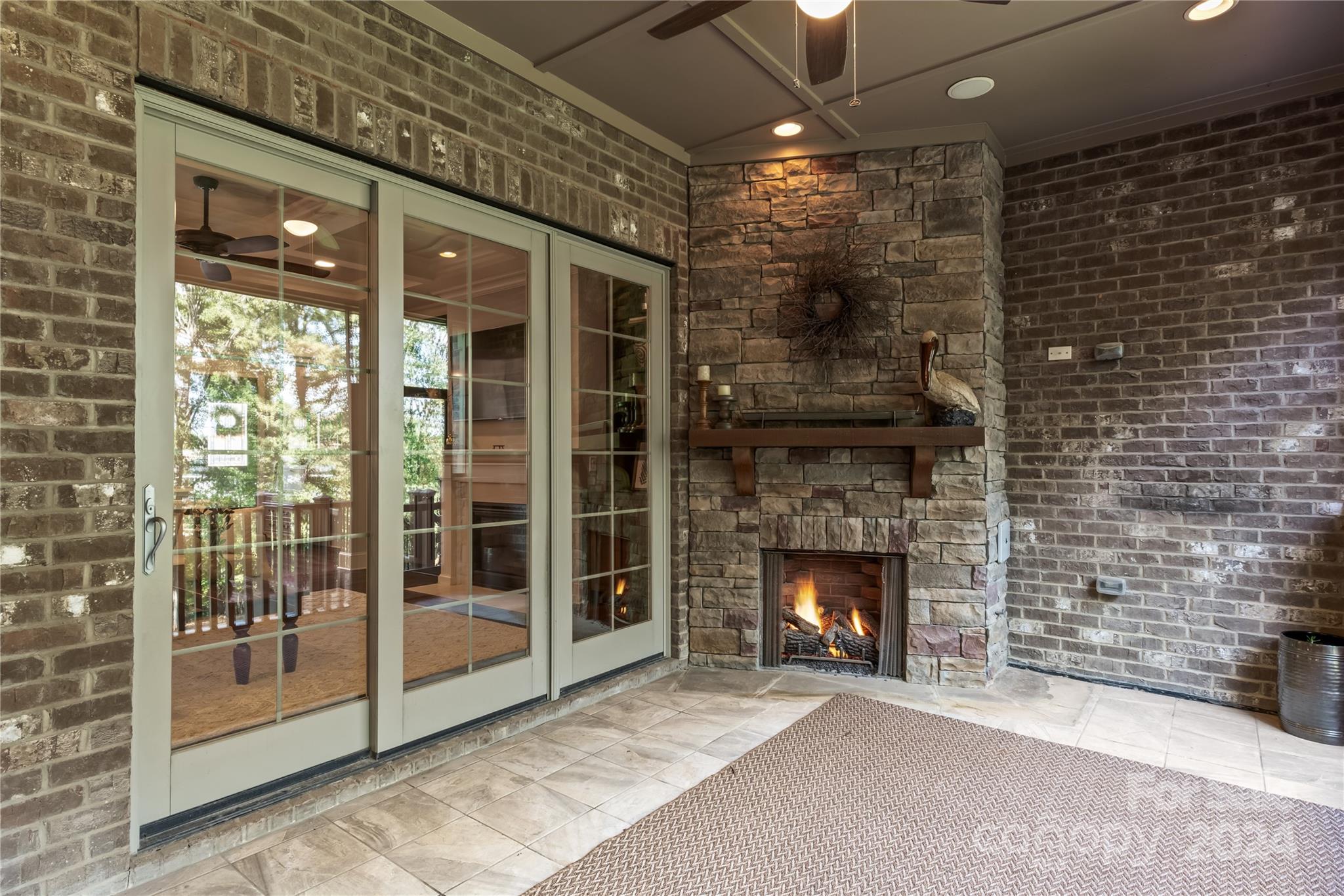 Victoria Lake - Residential