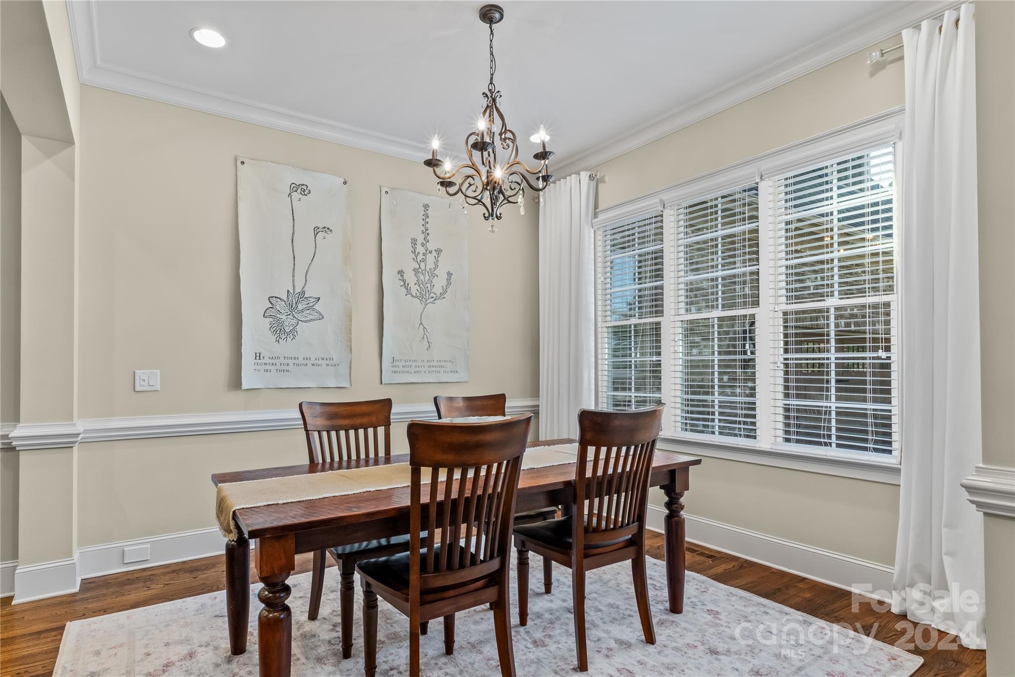 Victoria Lake - Residential