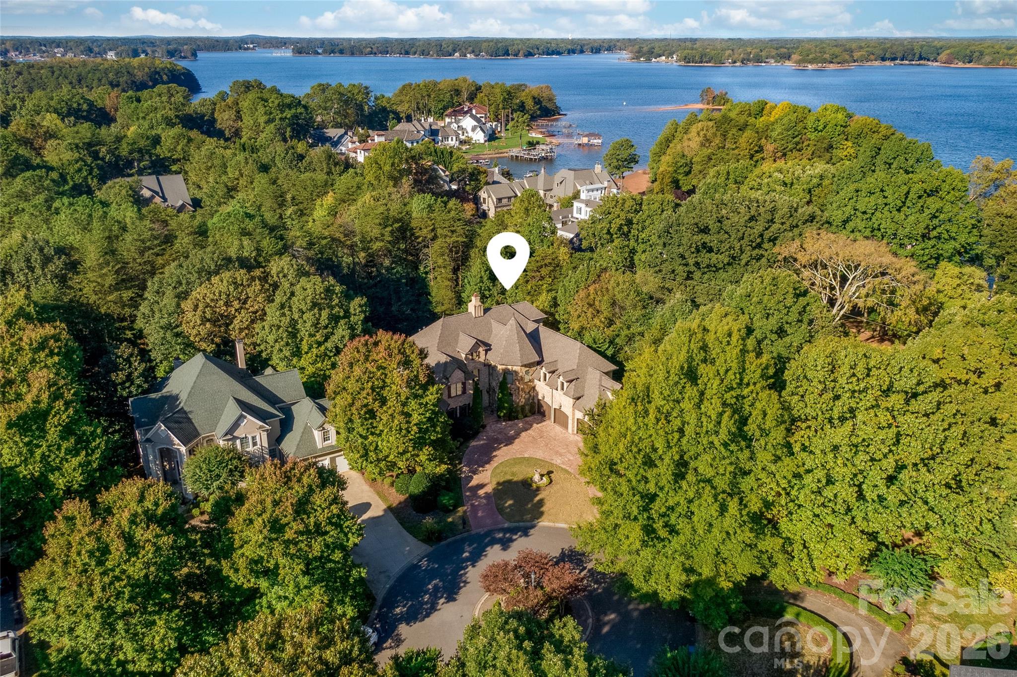 The Peninsula - Residential