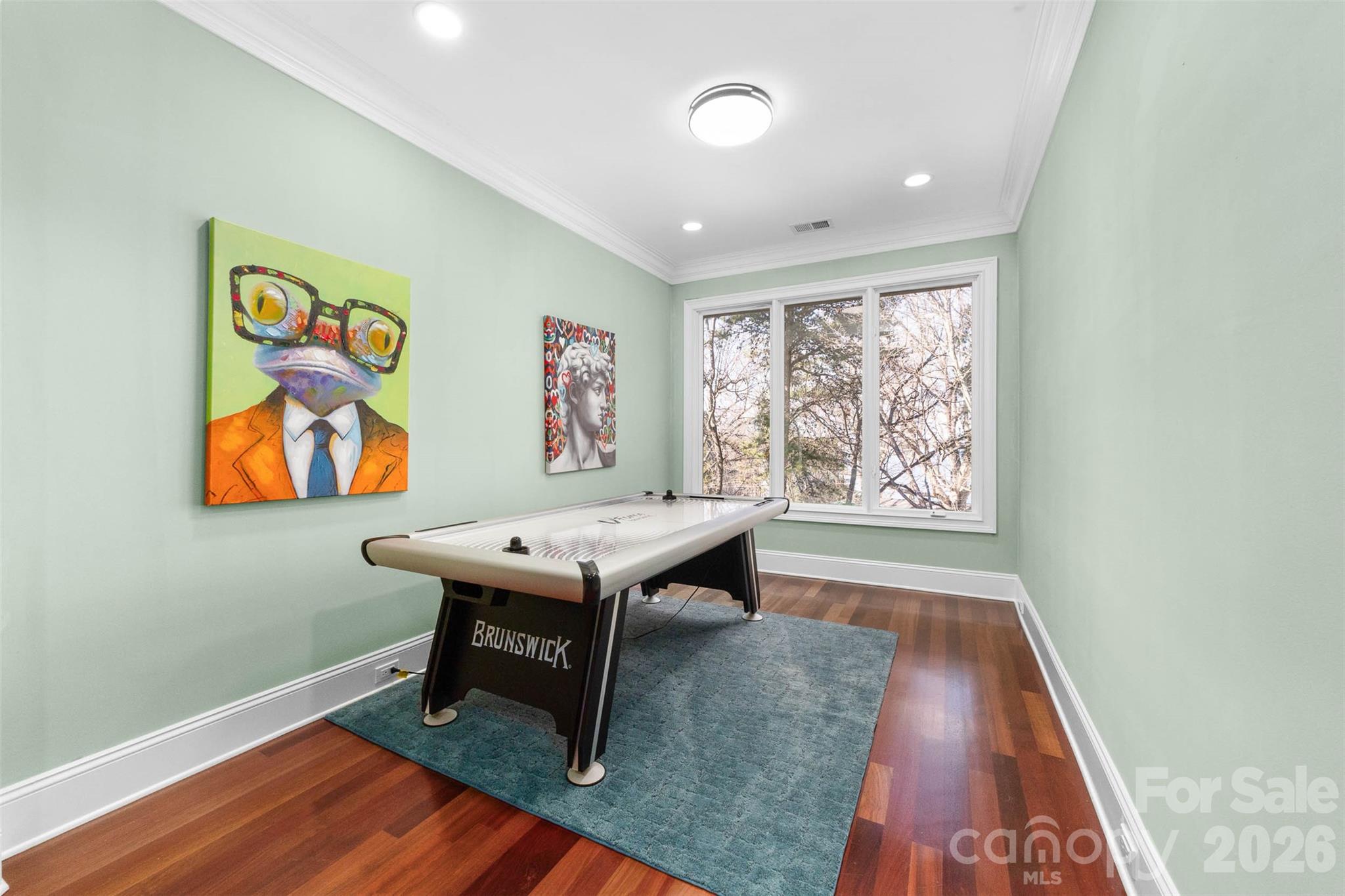 The Peninsula - Residential