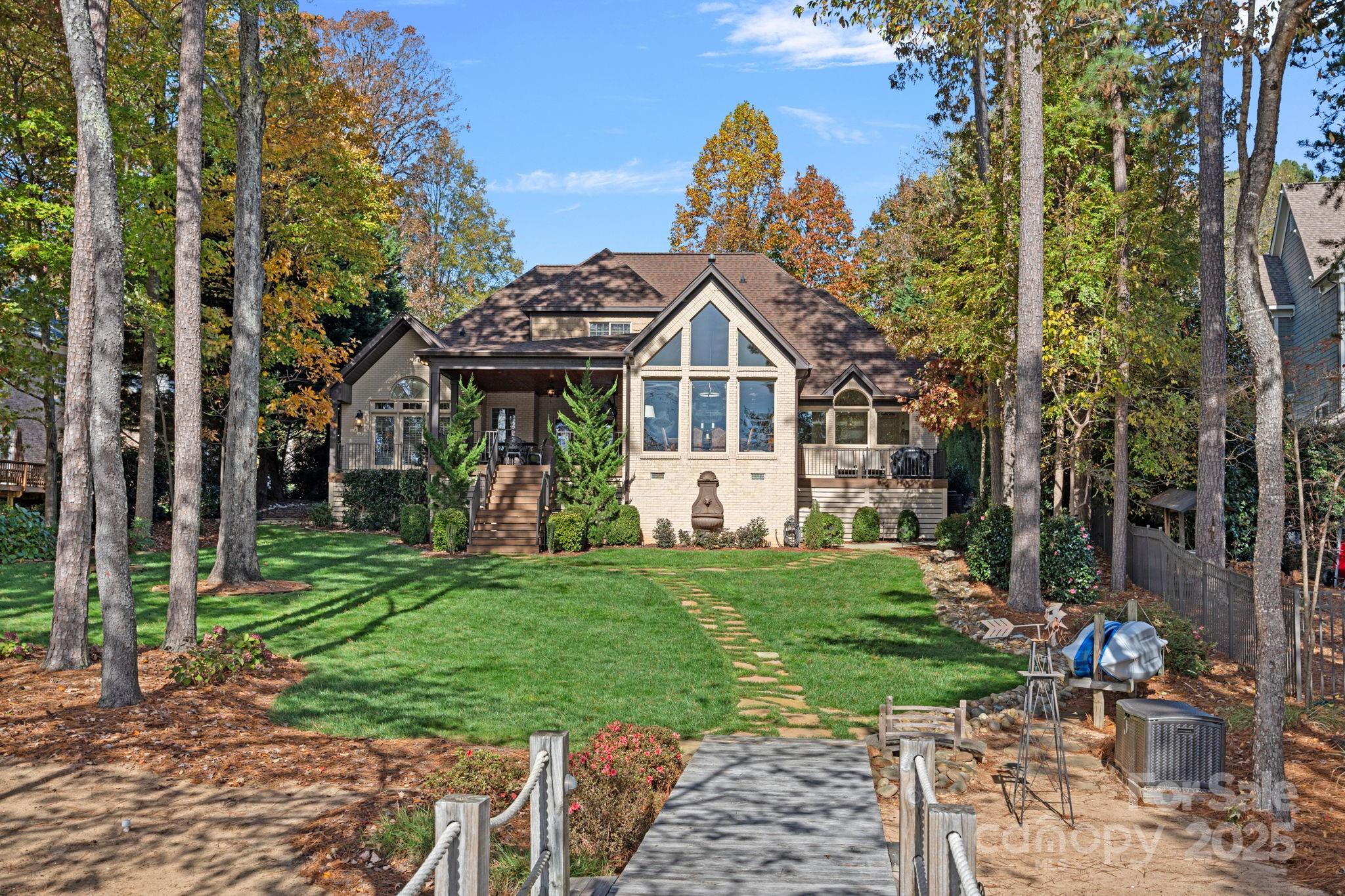 Sailview - Residential