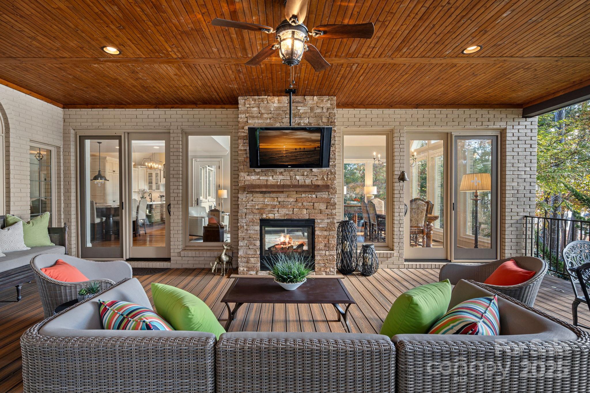 Sailview - Residential