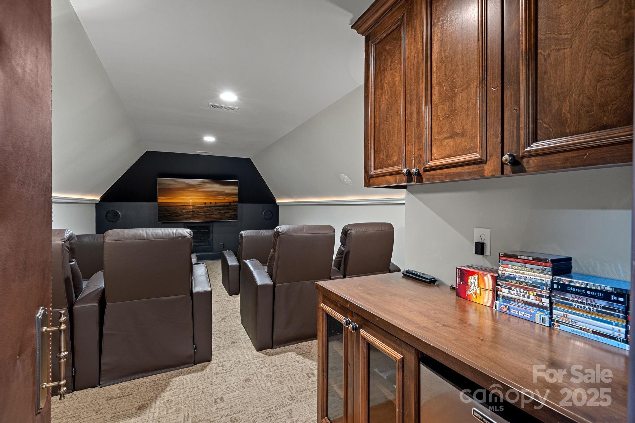 Sailview - Residential