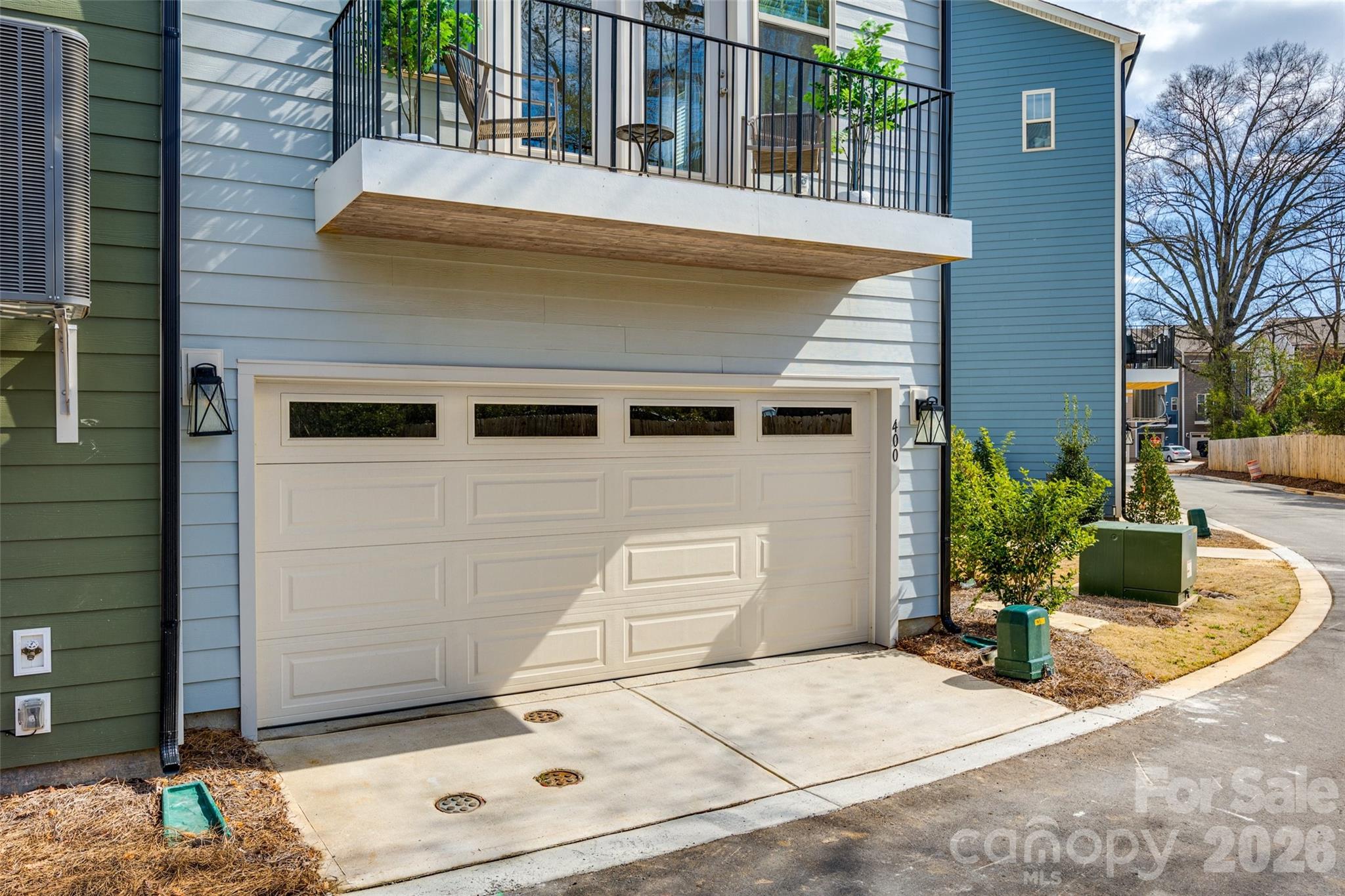 The Towns at Greenway - Residential