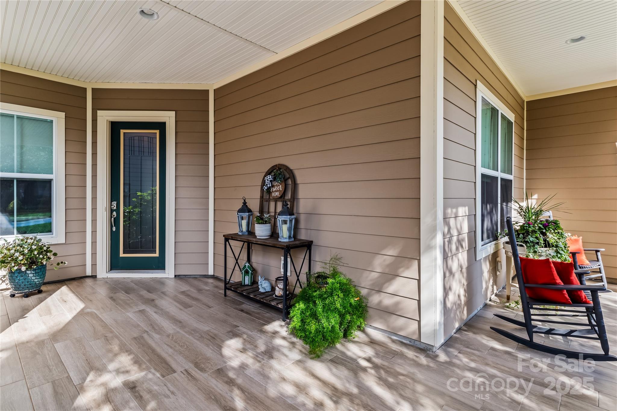 112 Chimney Rock Court