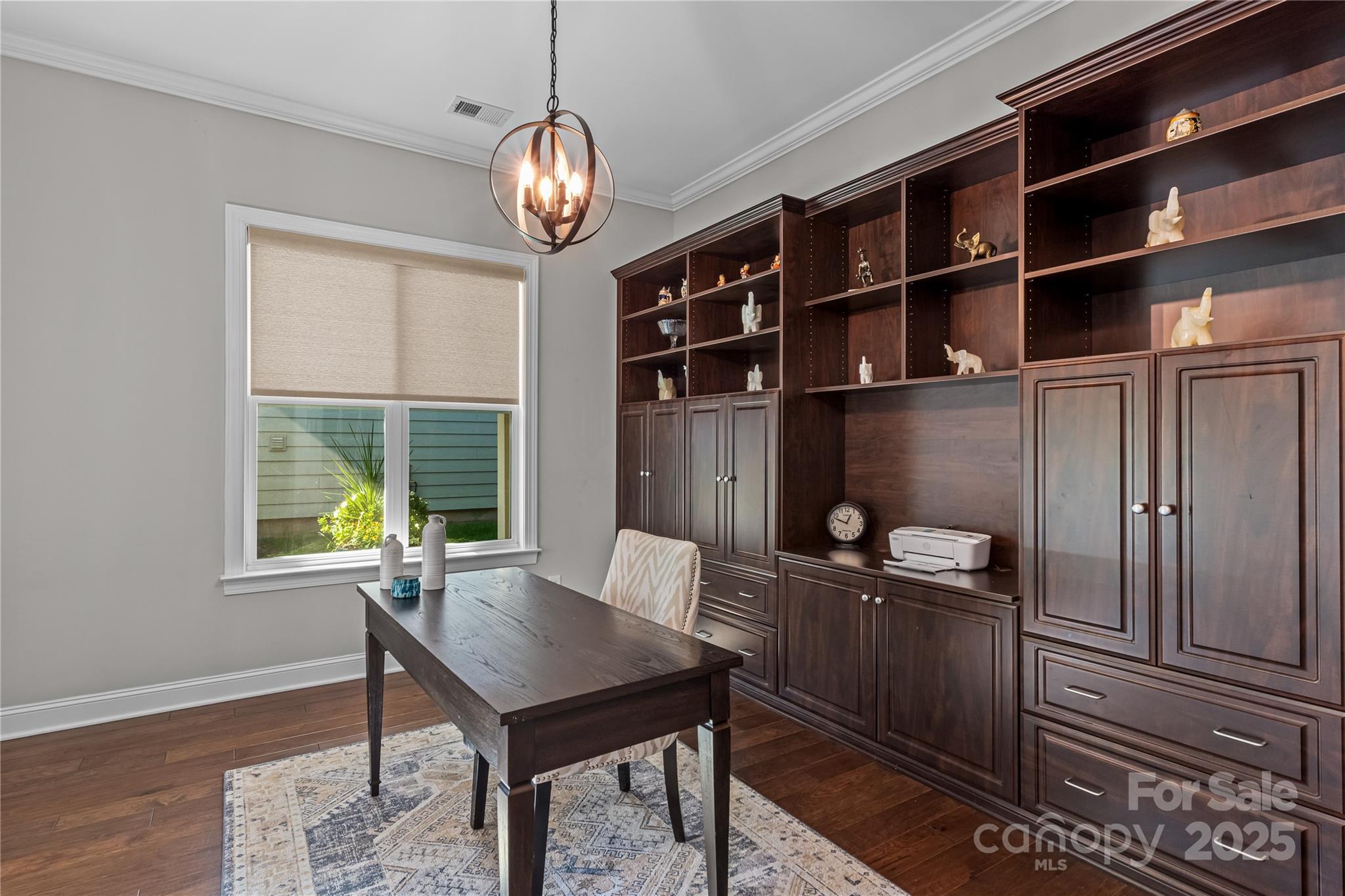 112 Chimney Rock Court