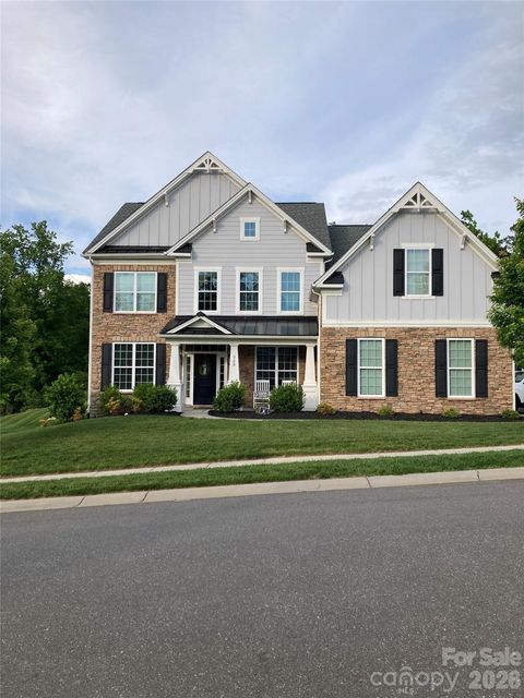 Photo of 323 Forsythia Lane, Tega Cay, SC 29708 (MLS # 4377014)