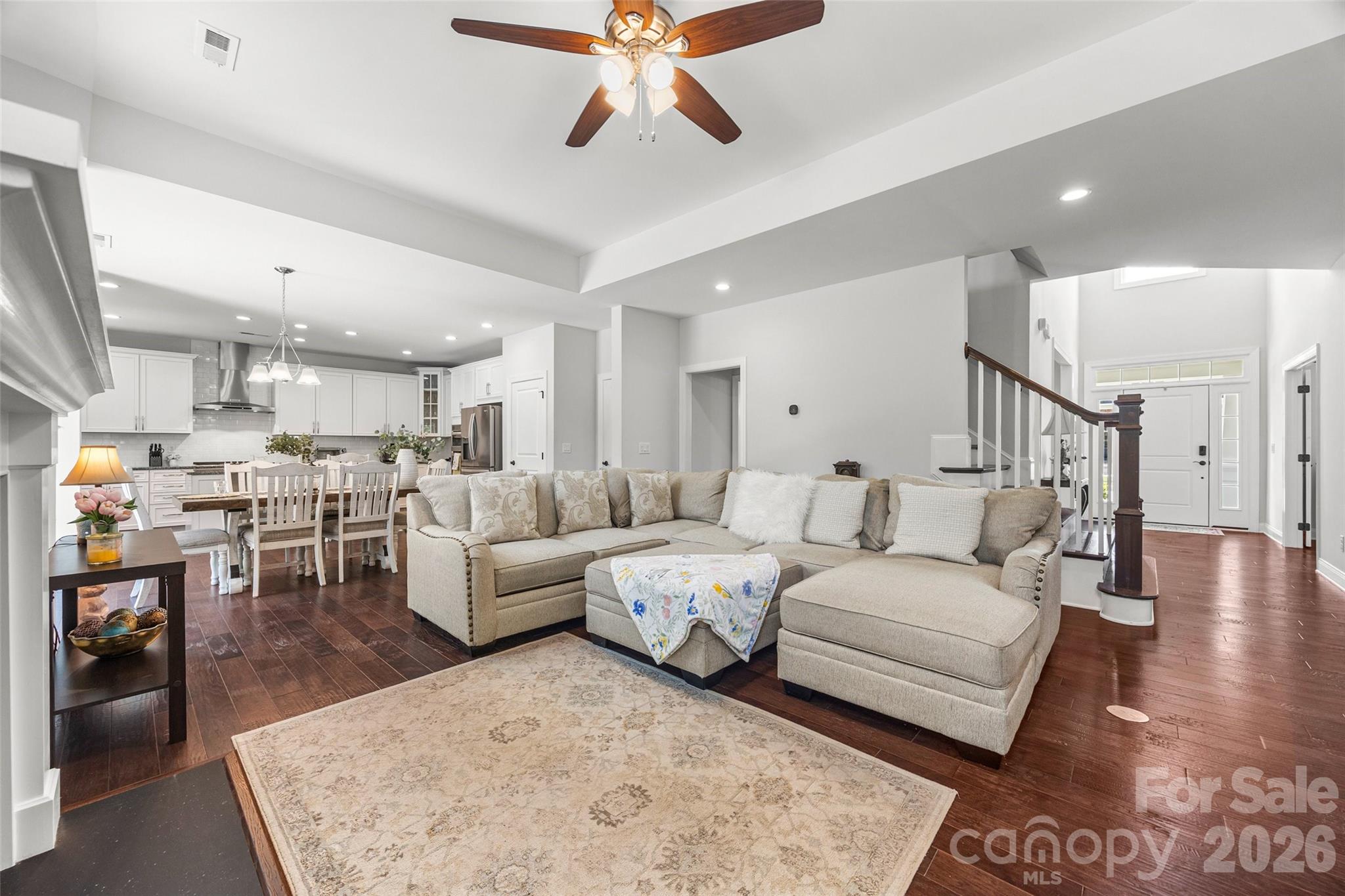 The Manors at Lake Ridge - Residential