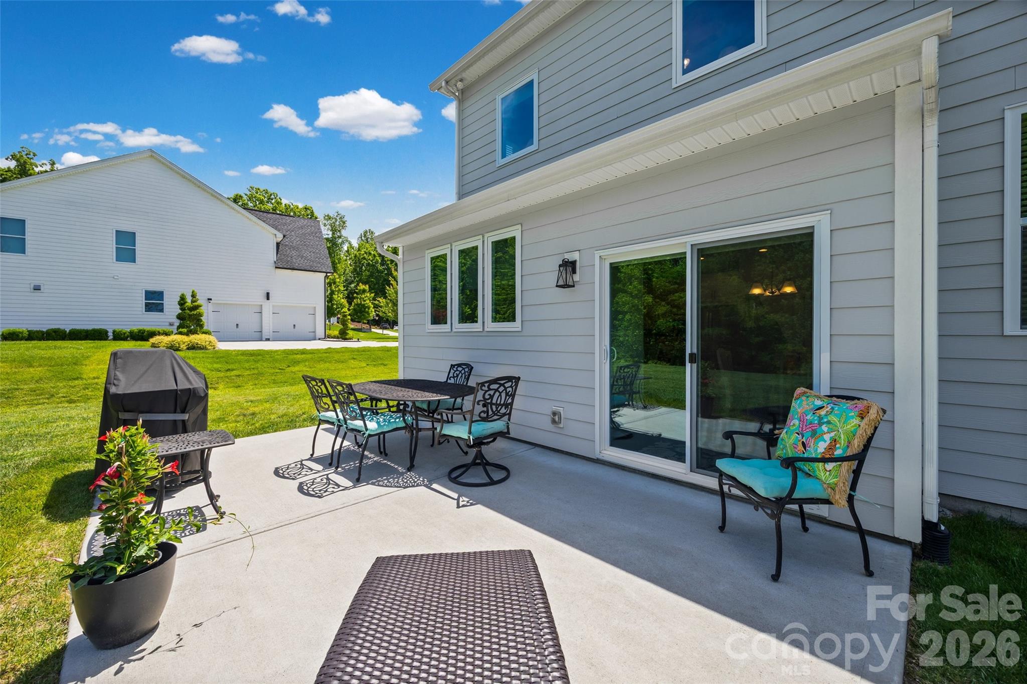 The Manors at Lake Ridge - Residential