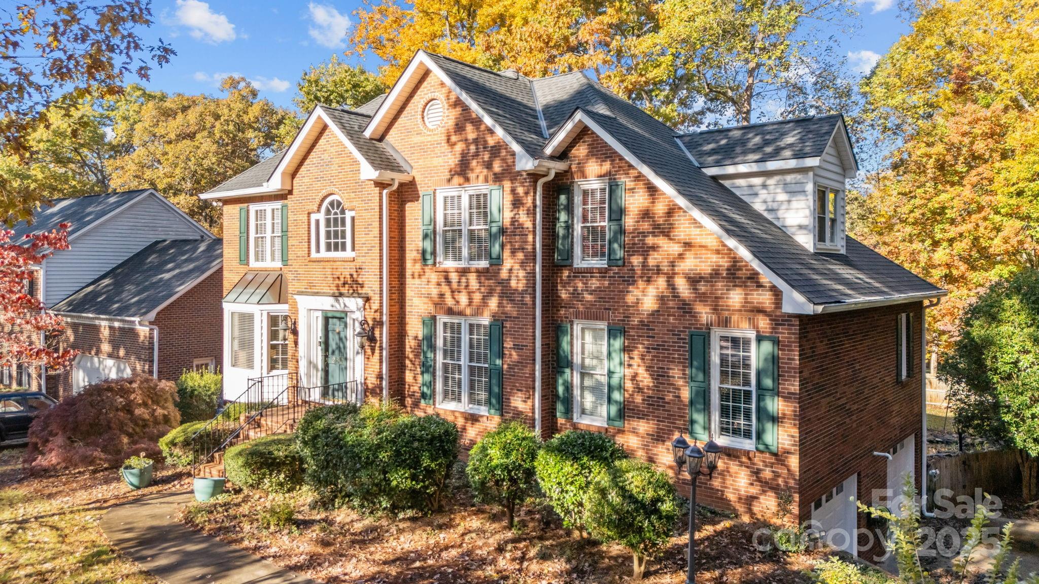 280 Birchridge Drive