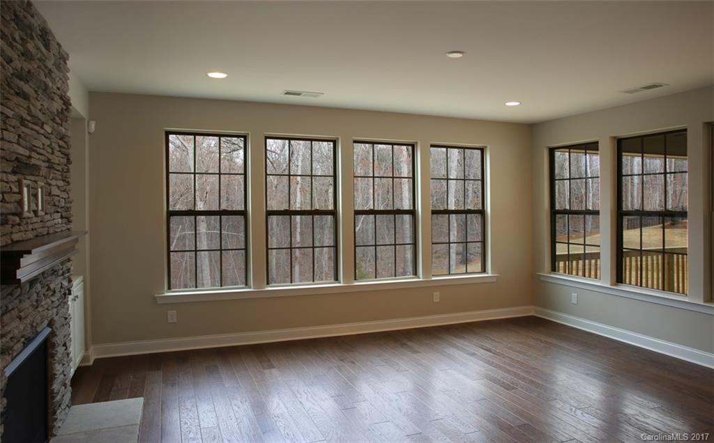 Inverness On Providence - Residential