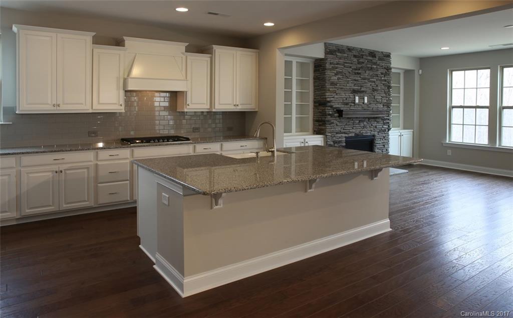 Inverness On Providence - Residential