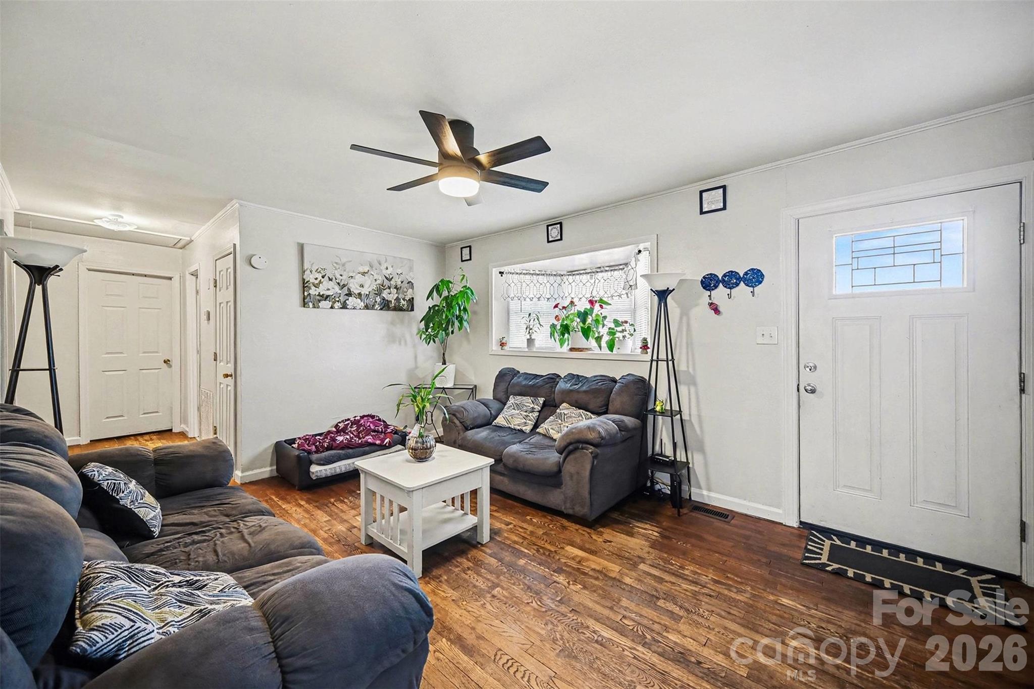 410 E Indiana Avenue