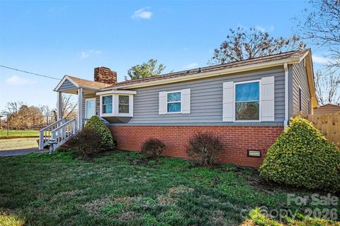 410 E Indiana Avenue Bessemer City NC 28016