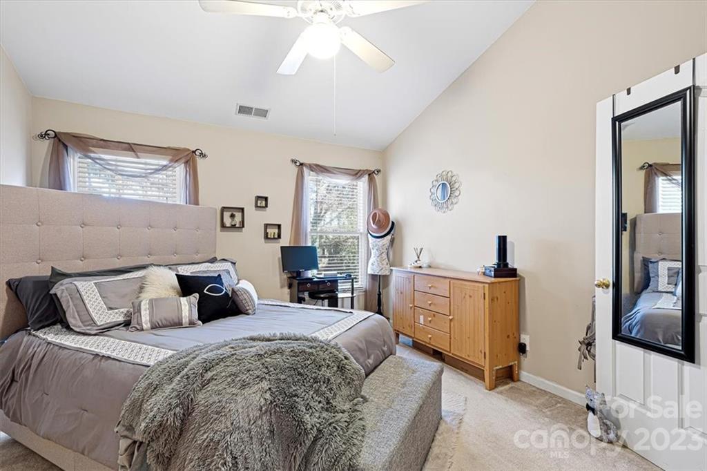 Davis Lake - Residential