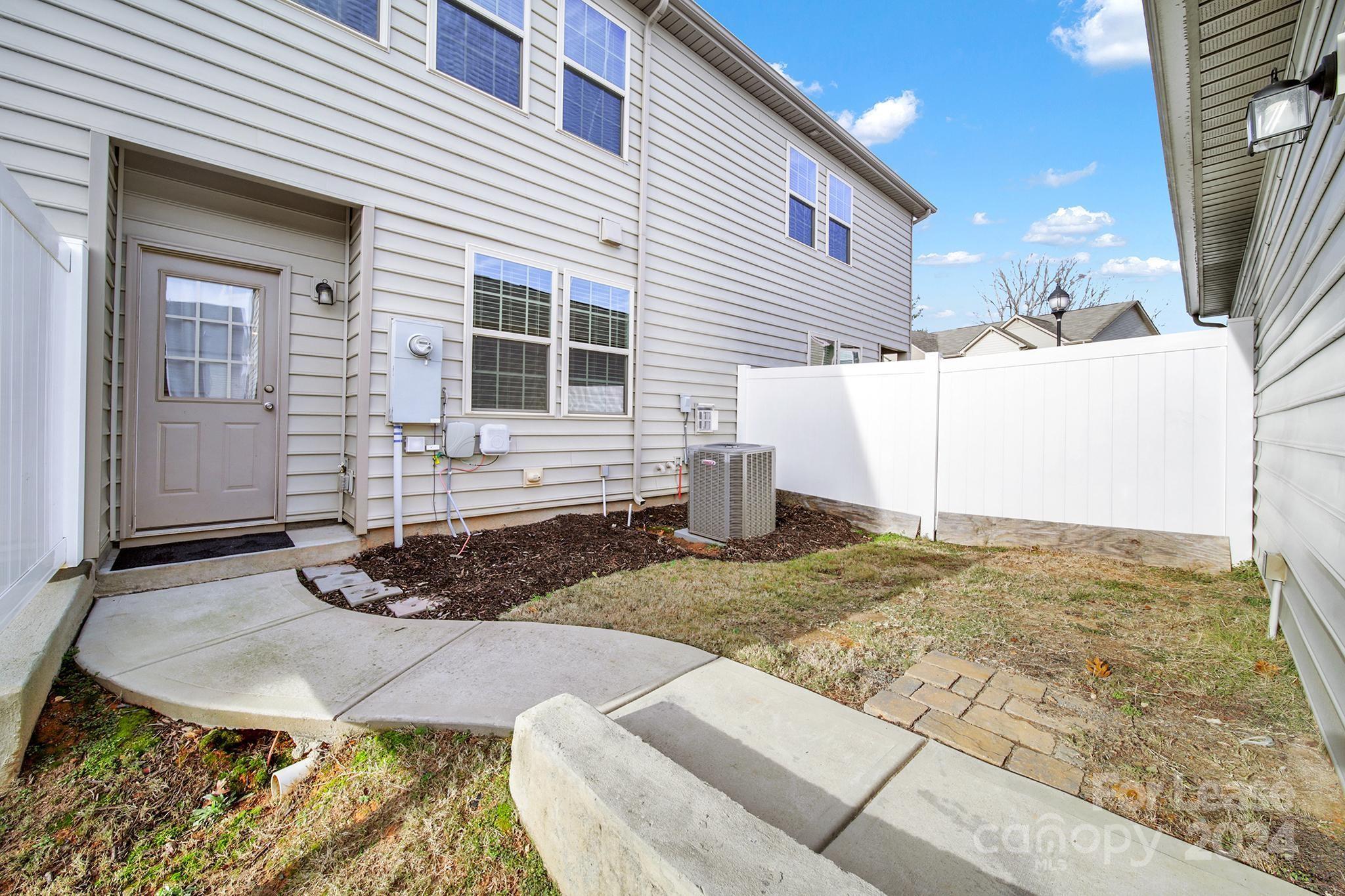 The Grove - Residential Lease