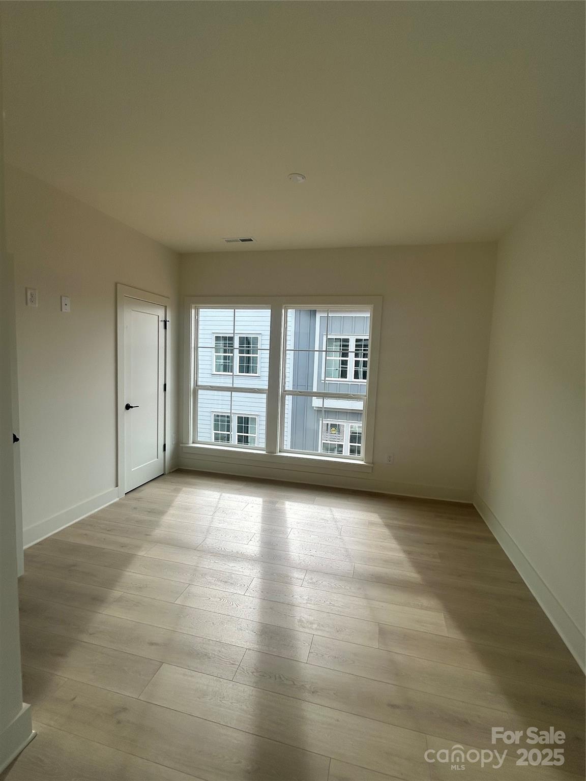 1009 Carter Avenue 36