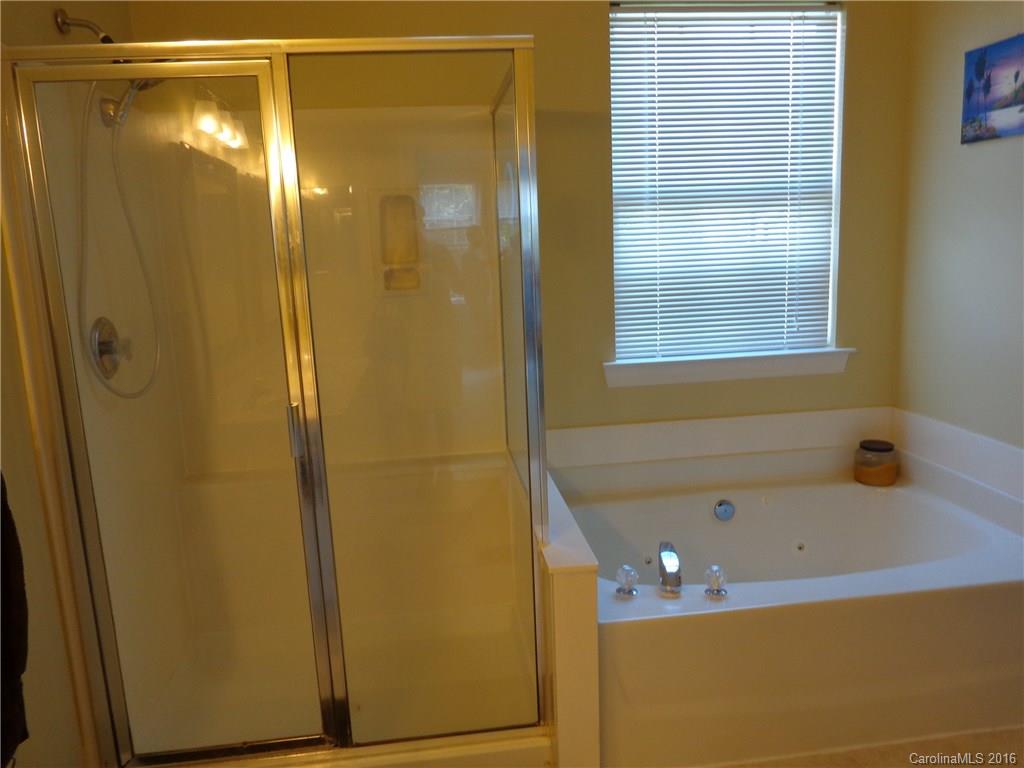 Rocky River Crossing - Residential