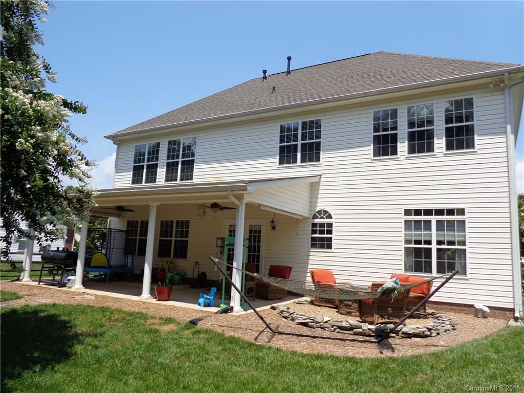 Rocky River Crossing - Residential