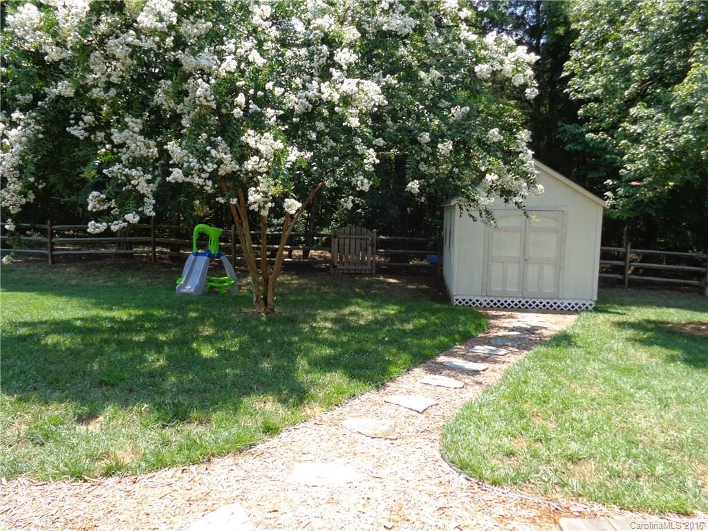 Rocky River Crossing - Residential