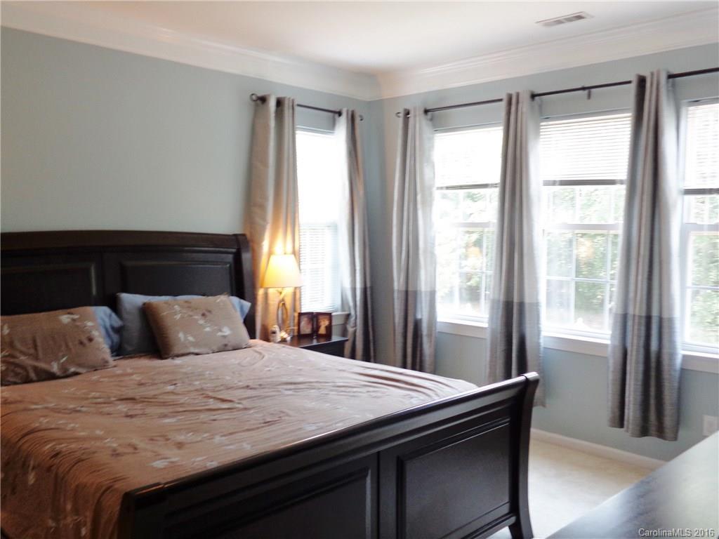 Rocky River Crossing - Residential