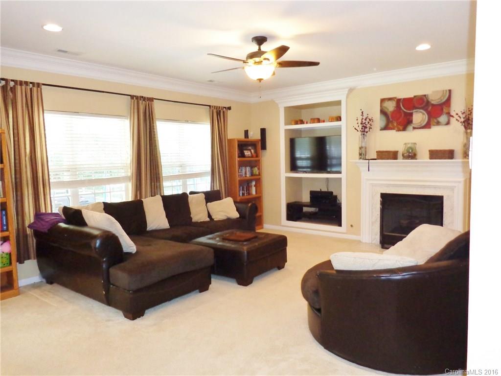 Rocky River Crossing - Residential