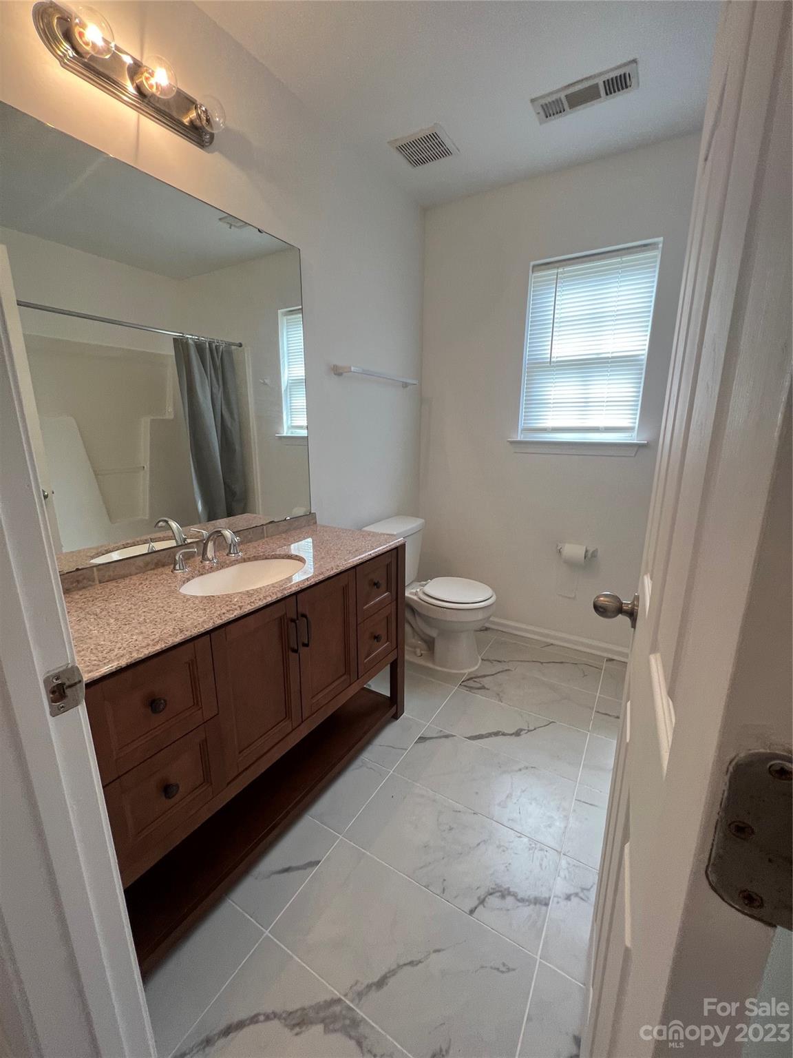 BROOKCHASE - Residential