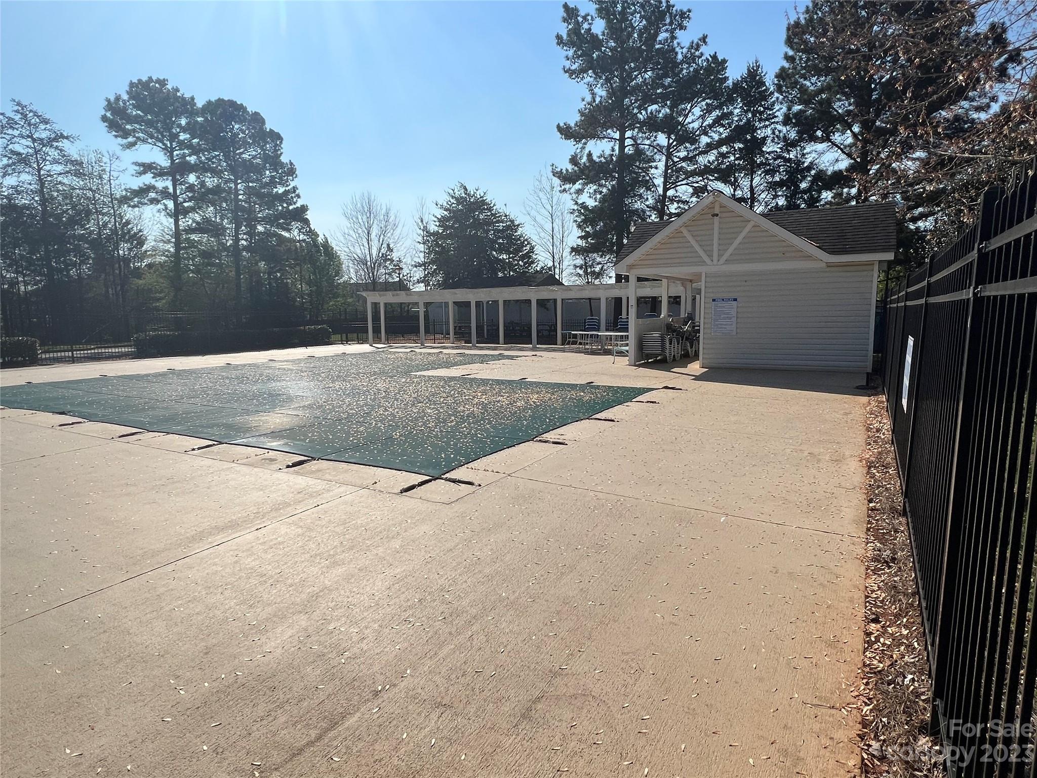 BROOKCHASE - Residential