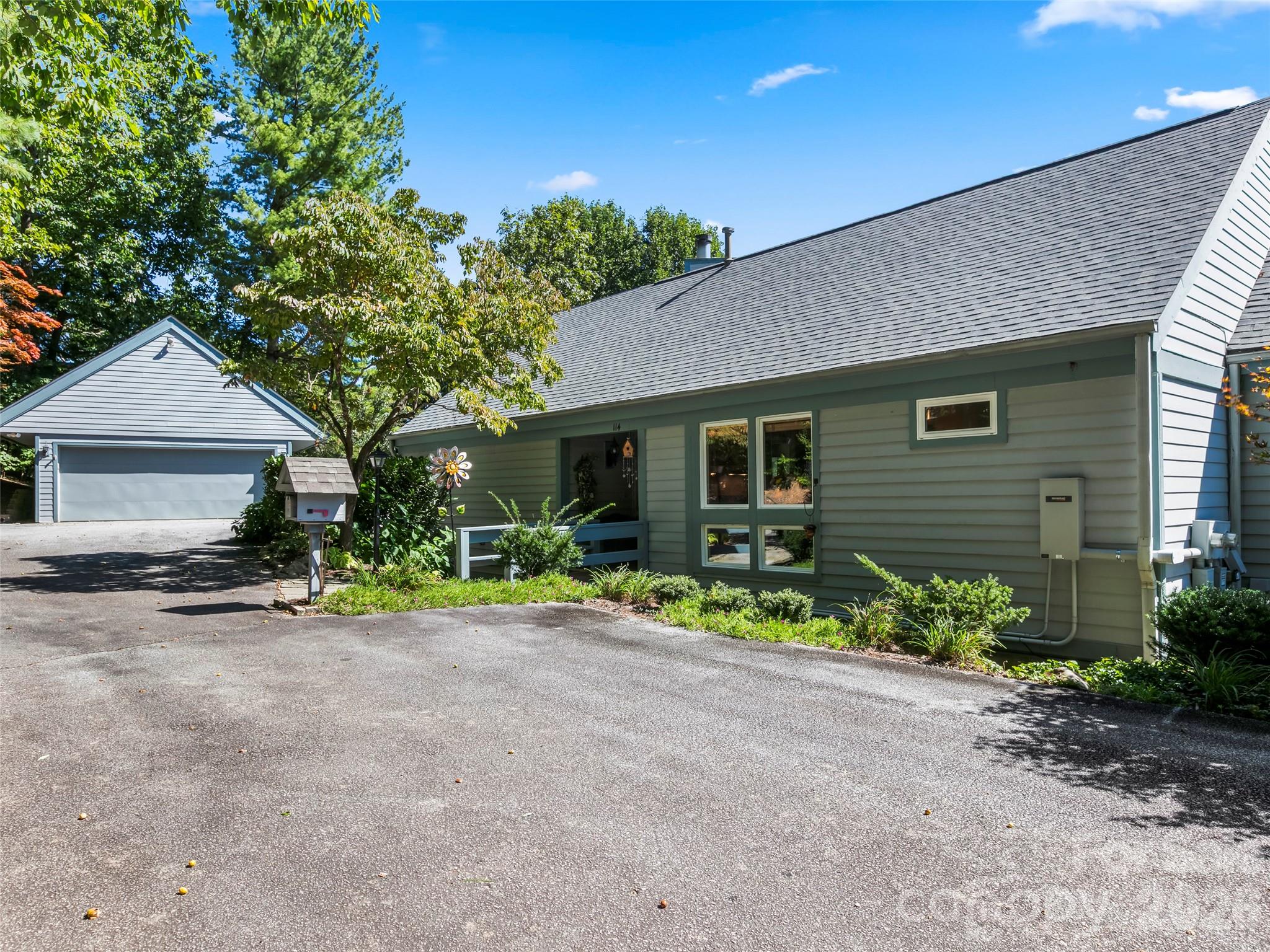 114 Sunny View Lane
