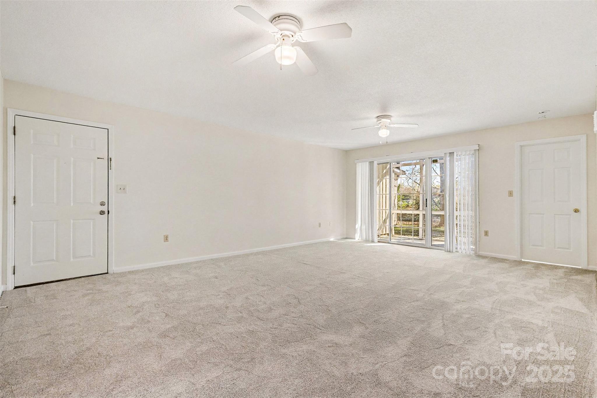 1540 Hunt Club Court