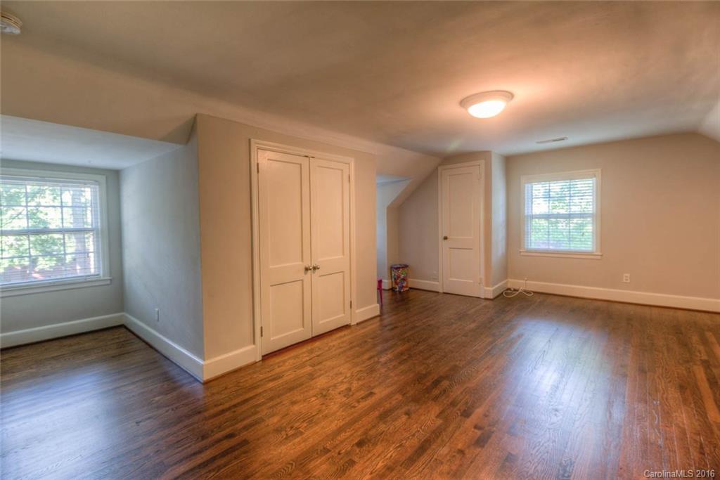 Sherwood Forest - Residential