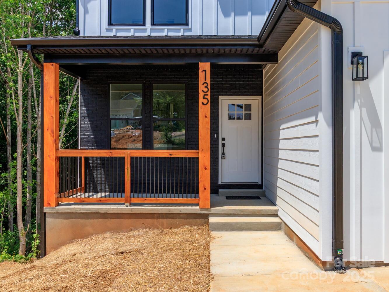 135 Brookview Drive