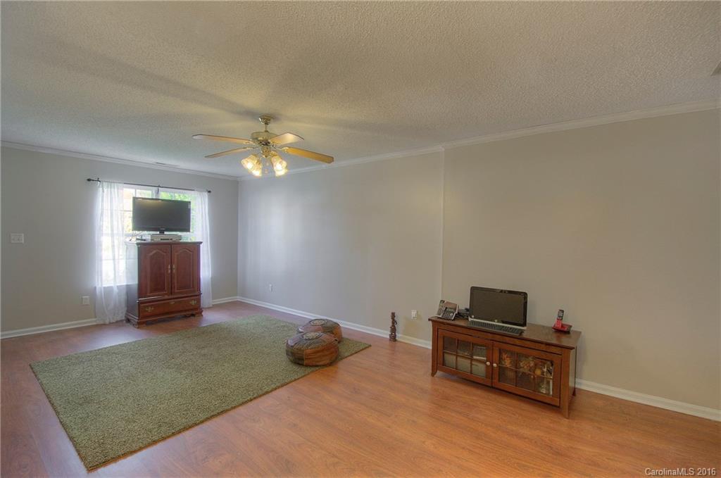 Alexis Pointe - Residential