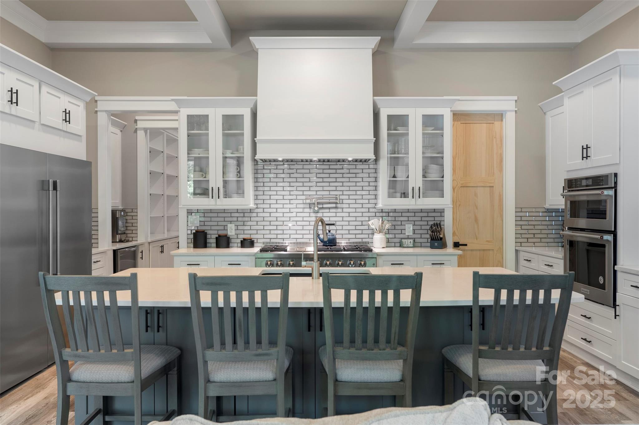 220 Palm Cove Way