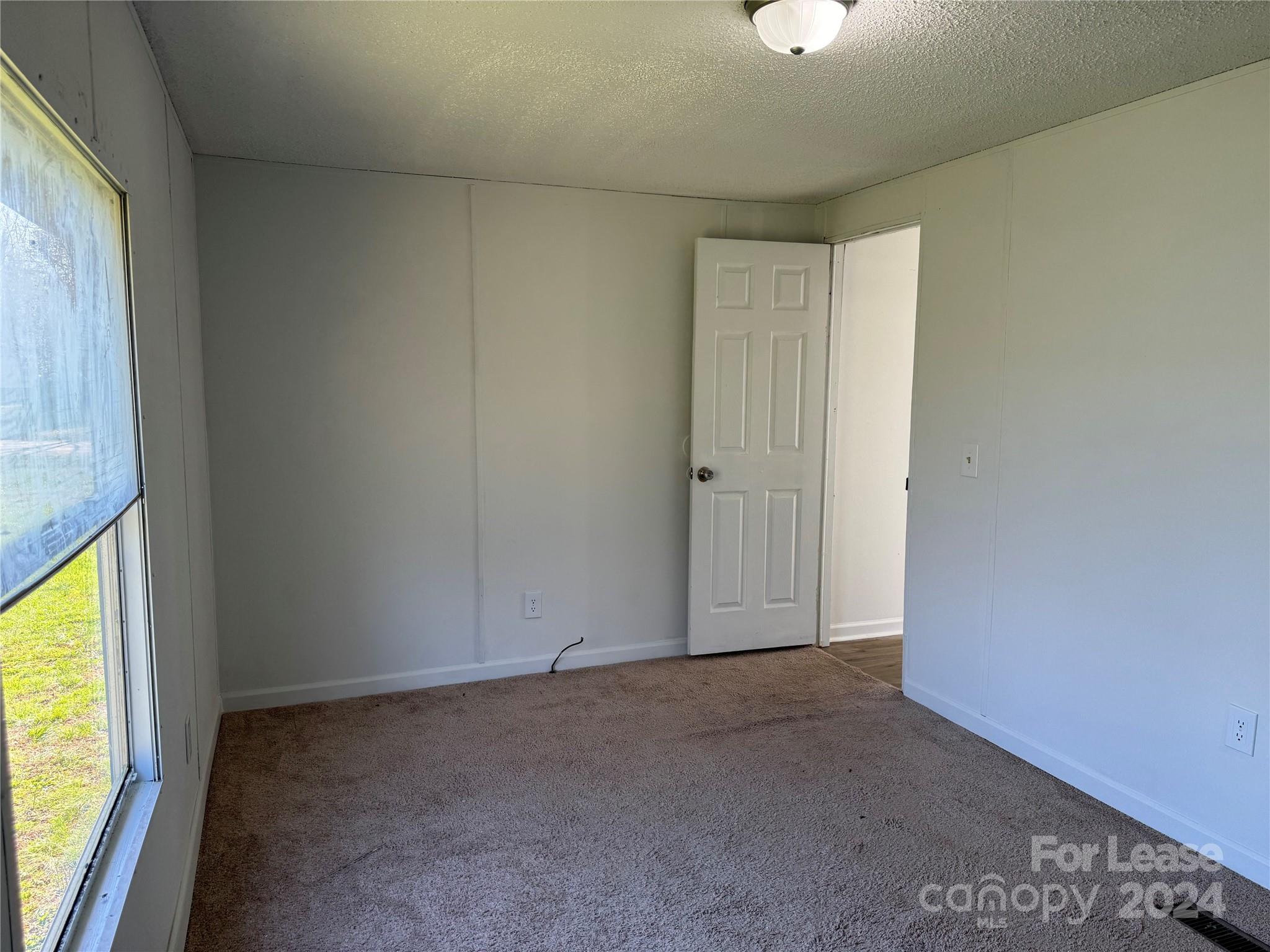 Woodland Acres - Residential Lease