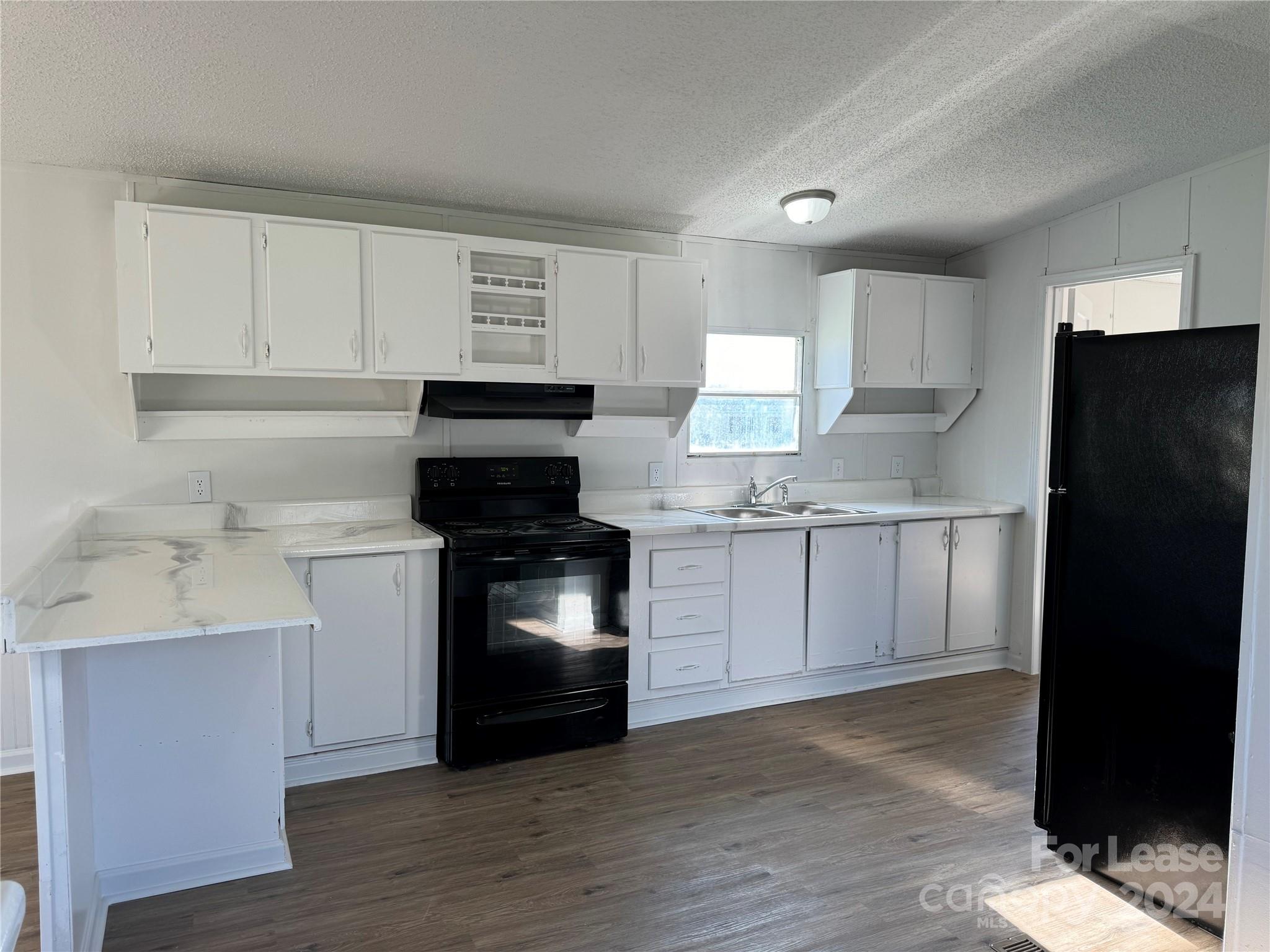 Woodland Acres - Residential Lease