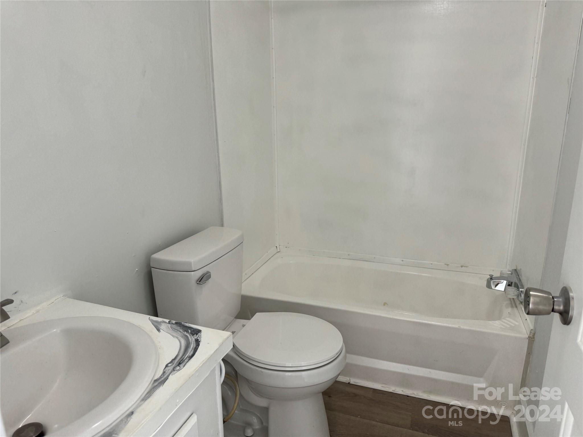 Woodland Acres - Residential Lease