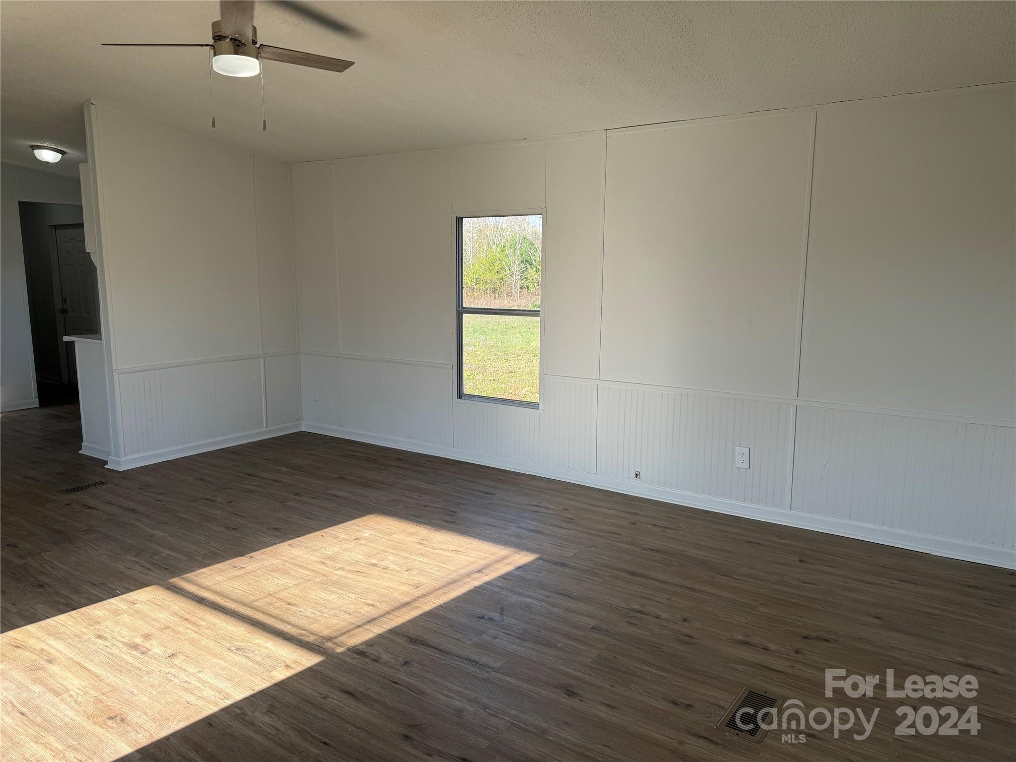 Woodland Acres - Residential Lease