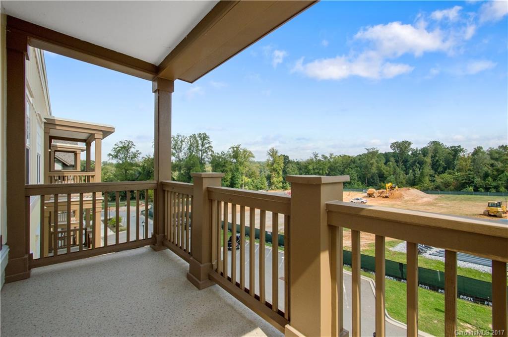 Riverwalk - Residential Lease