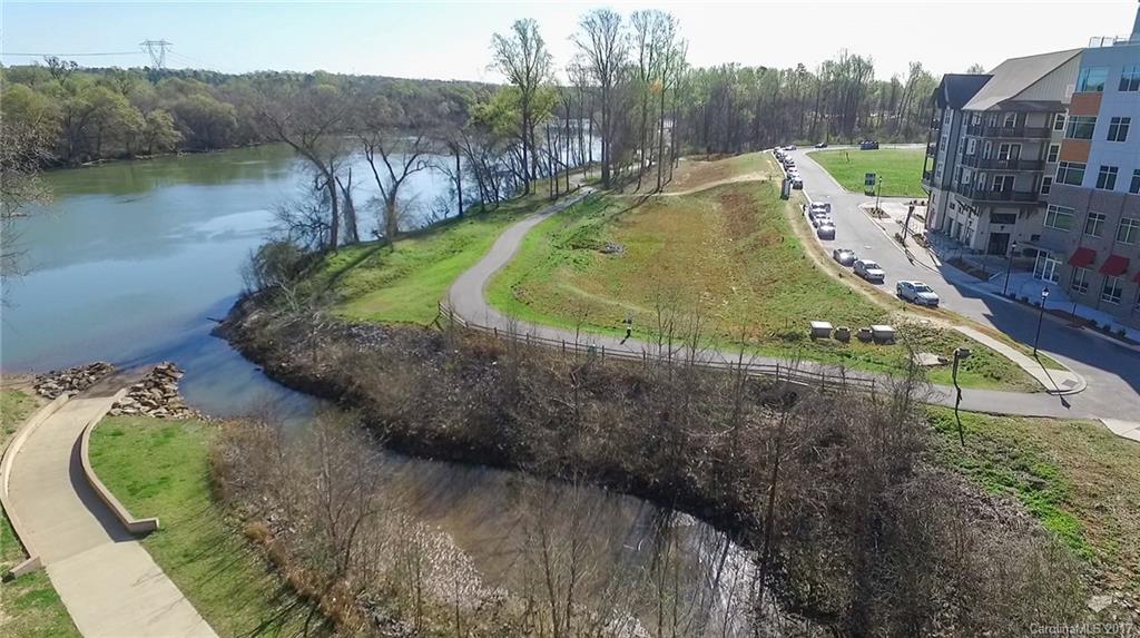 Riverwalk - Residential Lease