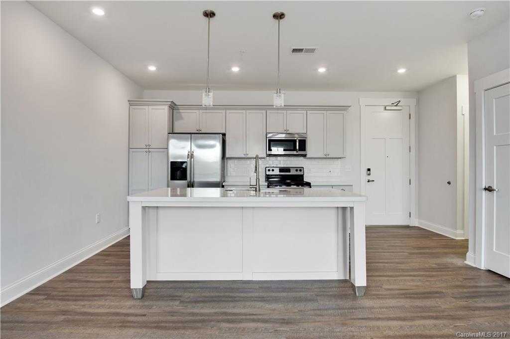 Riverwalk - Residential Lease